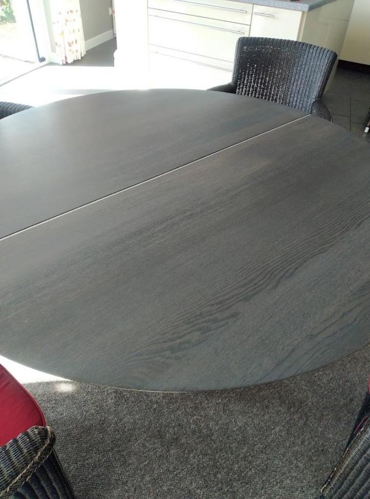 Massief houten uitschuifbare tafel (rond/ovaal), Huis en Inrichting, Tafels | Eettafels, Gebruikt, 100 tot 150 cm, 200 cm of meer