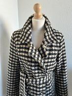 King Louie maat L pied de poule lange jas 2900, Kleding | Dames, Jassen | Winter, Zwart, Maat 42/44 (L), Ophalen of Verzenden