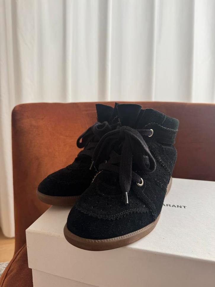 Isabel Marant sneaker bobby zwart - Maat 39 zgan, Kleding | Dames, Schoenen, Zo goed als nieuw, Sneakers of Gympen, Zwart, Ophalen of Verzenden