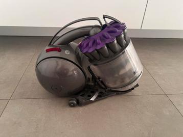 Dyson DC37 - Weinig zuigkracht - Onderdelen beschikbaar voor biedingen