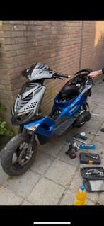 Peugeot Speedfight 2 volledig gereviseerd, Fietsen en Brommers, Scooters | Peugeot, Ophalen, Zo goed als nieuw, Tweetakt, Speedfight