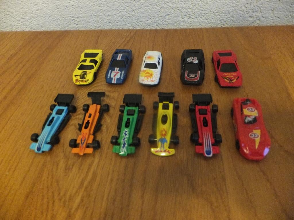 auto uit verrassingsei kindersurpise, Ophalen of Verzenden, Gebruikt, Overige typen