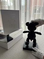 Bare Hug Joseph Klibanski Obsidian Black, Ophalen