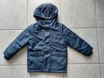 Mooie donkerblauwe winterjas jongens, mt 98/104, Ophalen of Verzenden, Zo goed als nieuw, Jongen, Jas