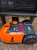 Te koop worx landroid robotmaaier m700! Met garage., Tuin en Terras, Robotmaaiers, Ophalen of Verzenden, Zo goed als nieuw