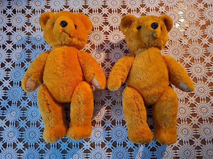 Beren 2 x oude beer 38 cm hoog strovulling uit de 50er jaren, Verzamelen, Beren en Cherished Teddies, Zo goed als nieuw, Stoffen beer