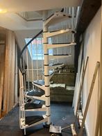 Wenteltrap - 240cm - Aanpasbare Hoogte, Doe-het-zelf en Verbouw, Ophalen of Verzenden, Zo goed als nieuw, Trap, 2 tot 4 meter