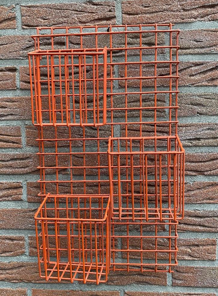 Leuk Saccose Binetta Wandrek - draadstaal vintage retro, Huis en Inrichting, Woonaccessoires | Wandplanken en Boekenplanken, Gebruikt