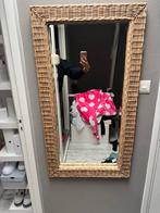 Spiegel met Ratan Frame, Huis en Inrichting, Woonaccessoires | Spiegels, Ophalen, Minder dan 50 cm, Gebruikt, 100 tot 150 cm