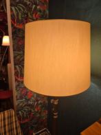 Stijlvolle staande lamp met messing voet, Huis en Inrichting, Ophalen, 150 tot 200 cm