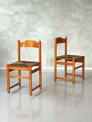 Jaren 70 eetkamerstoelen vintage oranje retro riet prijs p/s beschikbaar voor biedingen