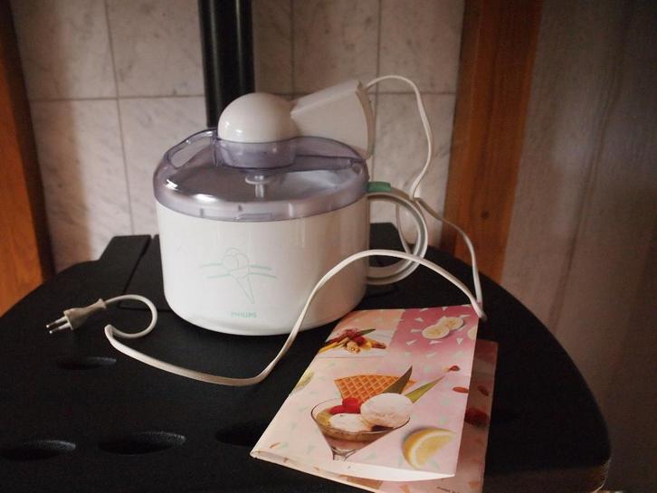 Philips ijsmachine HR 2300, Witgoed en Apparatuur, IJsmachines, Gebruikt, Koelelement, Ophalen