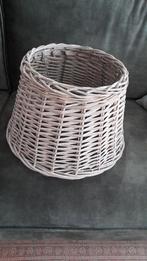 Rotan lampenkap, Ophalen, Zo goed als nieuw, Rond, 25 tot 50 cm