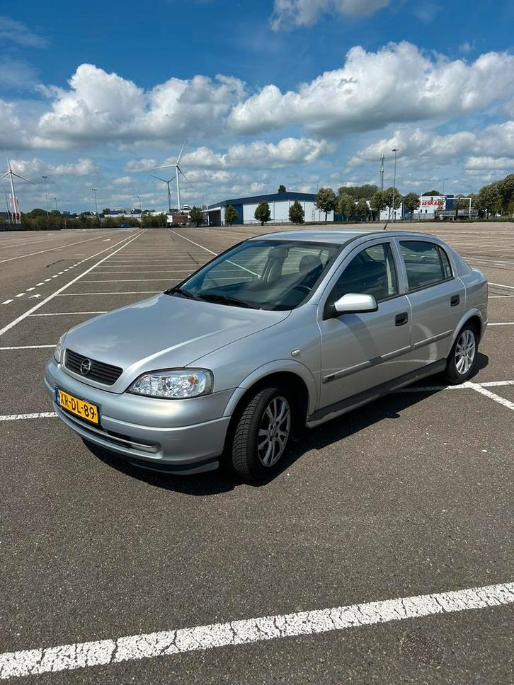Opel Astra 1.6 I 16V 1999 Grijs, Auto's, Opel, Particulier, Astra, Bluetooth, Centrale vergrendeling, Elektrische buitenspiegels