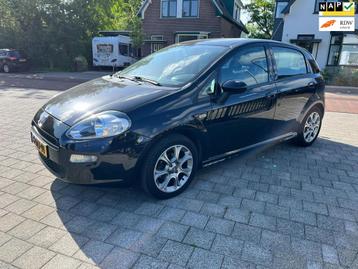 Fiat Punto Evo JTD Lounge 5Dr Isofix Trekha Airco Cruise NW  beschikbaar voor biedingen