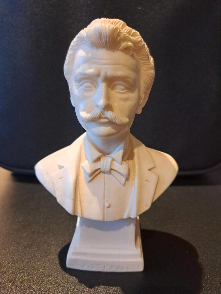 Borstbeeldje Johann Strauss, Verzamelen, Beelden en Beeldjes, Zo goed als nieuw, Mens, Ophalen of Verzenden