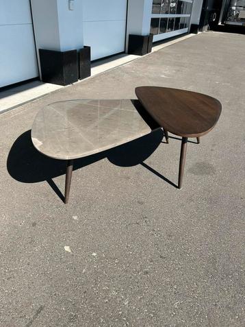 Leolux Iduna Salontafels Marmer en Hout - Beck Design beschikbaar voor biedingen