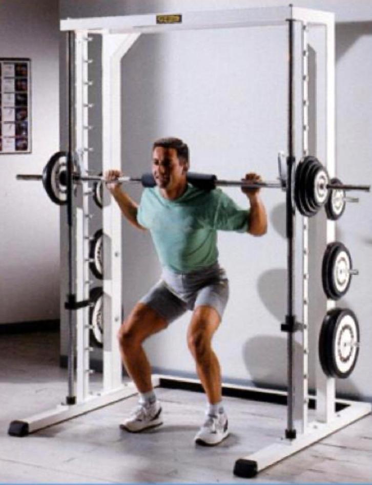Techno Gym Smith Machine, Sport en Fitness, Fitnessapparatuur, Zo goed als nieuw, Krachtstation, Armen, Metaal, Ophalen