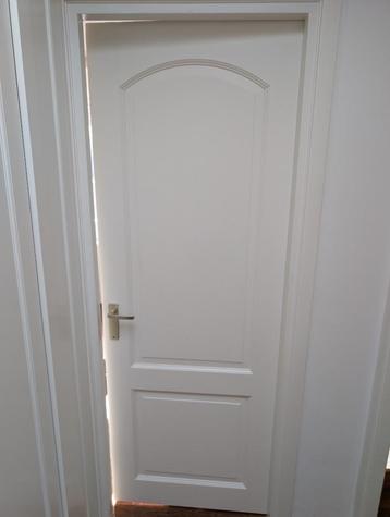 Klassieke Binnendeur - 206.5 x 77.5cm  beschikbaar voor biedingen