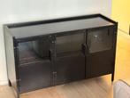 Industrieel Dressoir - Zwart Metaal, Huis en Inrichting, Kasten | Dressoirs, Ophalen, 100 tot 150 cm, Zo goed als nieuw, Metaal