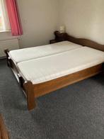 Twee persoons bed, Huis en Inrichting, Slaapkamer | Bedden, Tweepersoons, Ophalen of Verzenden, Zo goed als nieuw, 180 cm