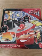 Cars piston cup race spel, Een of twee spelers, Ophalen of Verzenden, Zo goed als nieuw, JUMBO