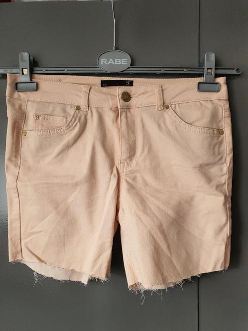 Leuk Kort Pastel Oranje Broekje - SuperTrash Maat S (Skinny, Kleding | Dames, Broeken en Pantalons, Zwart, Kort, Ophalen of Verzenden