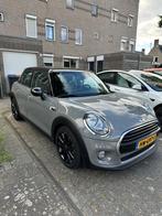 Mini cooper F55 | 5-deurs |1.5 business edt. |panoramadak, 136 pk, Zwart, Leder en Stof, Origineel Nederlands