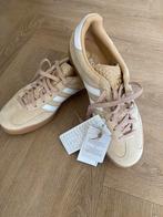 Nieuw adidas gazelle beige 39 1/3, Adidas, Beige, Nieuw, Ophalen of Verzenden