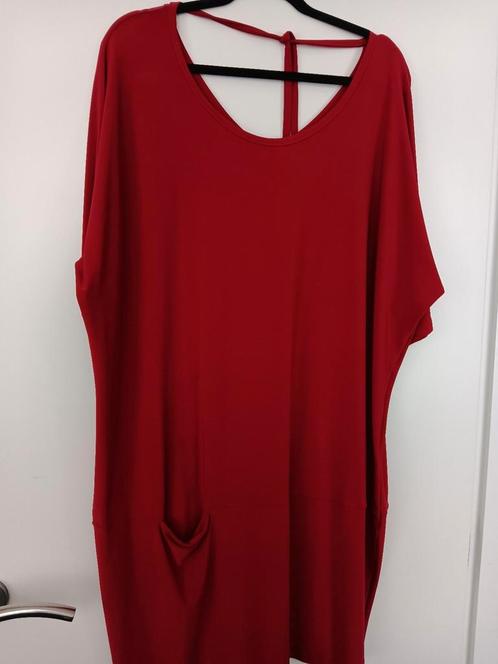 Te Koop: ONLY-M Tuniek,  mt 44. Rood. (J-92), Kleding | Dames, Grote Maten, Zo goed als nieuw, Blouse of Tuniek, Rood, Ophalen of Verzenden