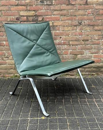 vintage Danish Design stoel PK22 van Paul Kjaerholm beschikbaar voor biedingen