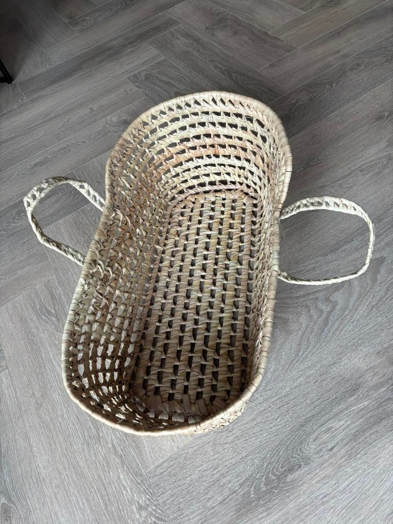 Poppenreiswieg rotan, Ophalen, Zo goed als nieuw, Wieg
