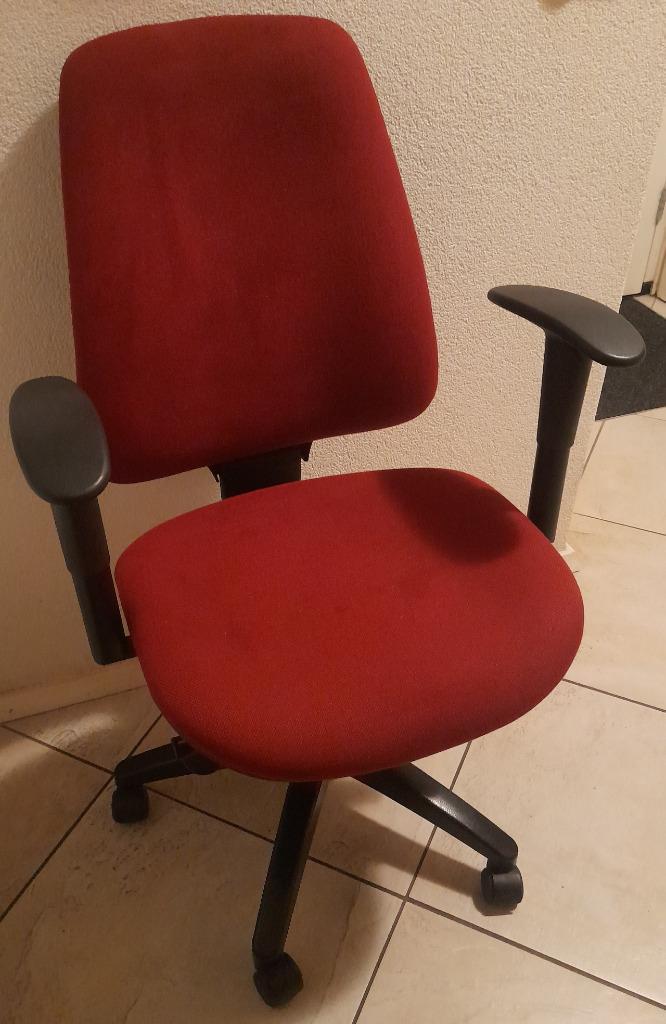 Sitland SPA bureaustoel donker rood, Huis en Inrichting, Bureaustoelen, Gebruikt, Bureaustoel, Rood, Ergonomisch, Ophalen