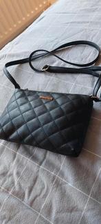 Diverse tasjes nieuw zwart en bruin., Ophalen, Zo goed als nieuw, Zwart, Schoudertasje