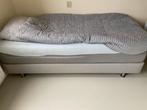** GRATIS ** één persoons boxspring, Ophalen, Gebruikt, Tweepersoons, 90 cm