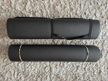 2 Luxe Sportmatten - Yoga/Pilates beschikbaar voor biedingen