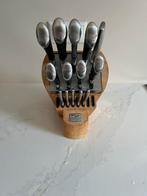 Chicago Cutlery Messenset - 15-delig, Ophalen, Gebruikt, Hout, Bestekset