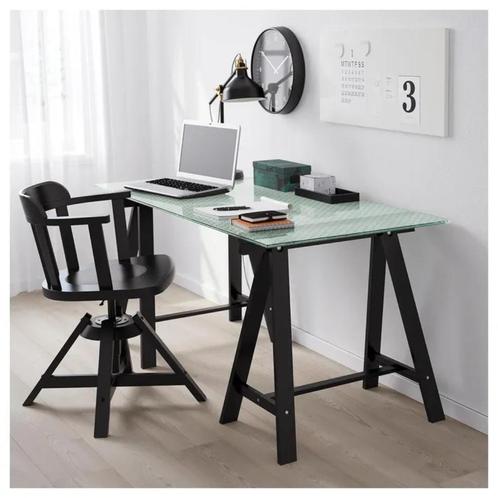 Glasholm & Oddvald Desk 148 x 73 cm, Huis en Inrichting, Bureaus, Zo goed als nieuw, Bureau, Ophalen