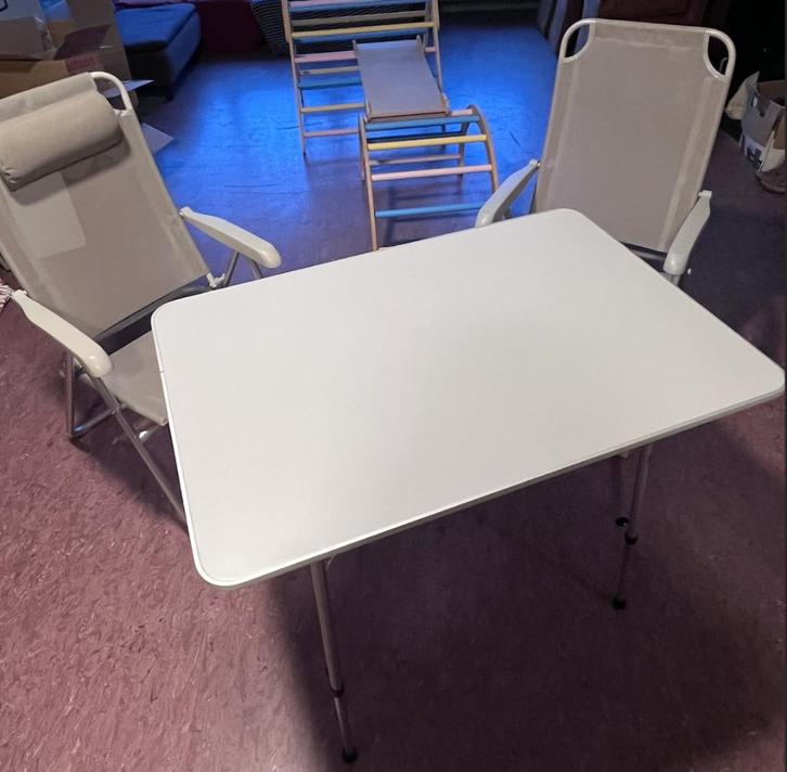 Camping stoelen en tafel (vrijbuiter outdoor), Caravans en Kamperen, Kampeermeubelen, Zo goed als nieuw, Campingstoel, Ophalen