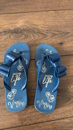 Teenslippers maat 31 van Vingino, Meisje, Overige typen, Ophalen of Verzenden, Zo goed als nieuw