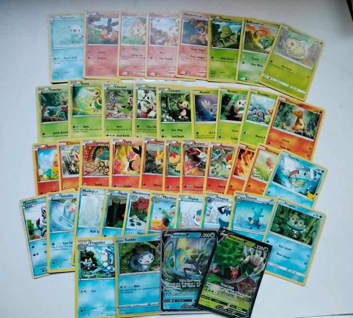 Pokemon verzameling starters, Hobby en Vrije tijd, Verzamelkaartspellen | Pokémon, Gebruikt, Meerdere kaarten, Ophalen of Verzenden