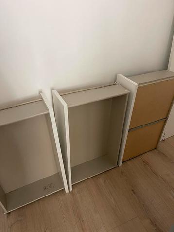 Set of 3 White Drawers