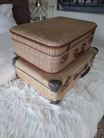 Vintage Retro Jaren 50 Koffers - Set van 2 beschikbaar voor biedingen