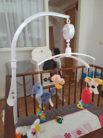 Muziekmobiel Woezel en Pip beschikbaar voor biedingen