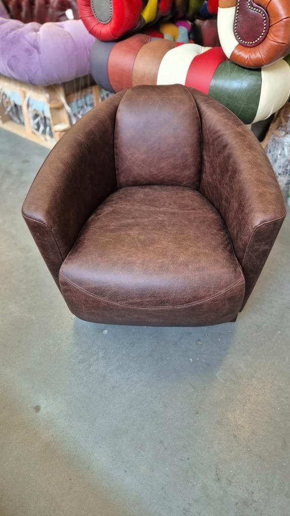 2x nieuwe aviator fauteuil bruin leer + BEZORGING GRATIS, Huis en Inrichting, Fauteuils, Nieuw, Leer, 50 tot 75 cm, 75 tot 100 cm