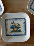 Schaaltjes fruit. Vintage., Huis en Inrichting, Keuken | Servies, Ophalen of Verzenden, Overige materialen, Overige stijlen, Schaal of Schalen