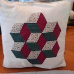 Quiltkussen en Kleedje Handgemaakt, Ophalen of Verzenden, Zo goed als nieuw, Overige kleuren, Vierkant
