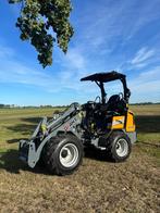 Giant g2200 extra HD mini shovel 390 uur !, Mail@devree.info, Bommelweg 32B, 4014PW Wadenoijen, NL, Ophalen of Verzenden, Landbouw & tuinmachines de Vree vof