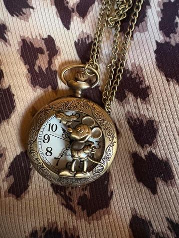 Disney horloge  beschikbaar voor biedingen