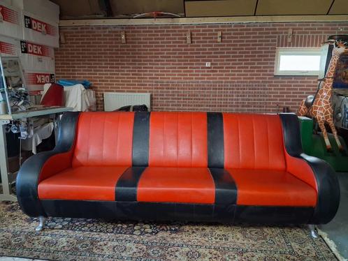 Vintage bank 60er jaren stijl, Huis en Inrichting, Banken | Bankstellen, Zo goed als nieuw, Rechte bank, Driepersoons, 200 tot 250 cm